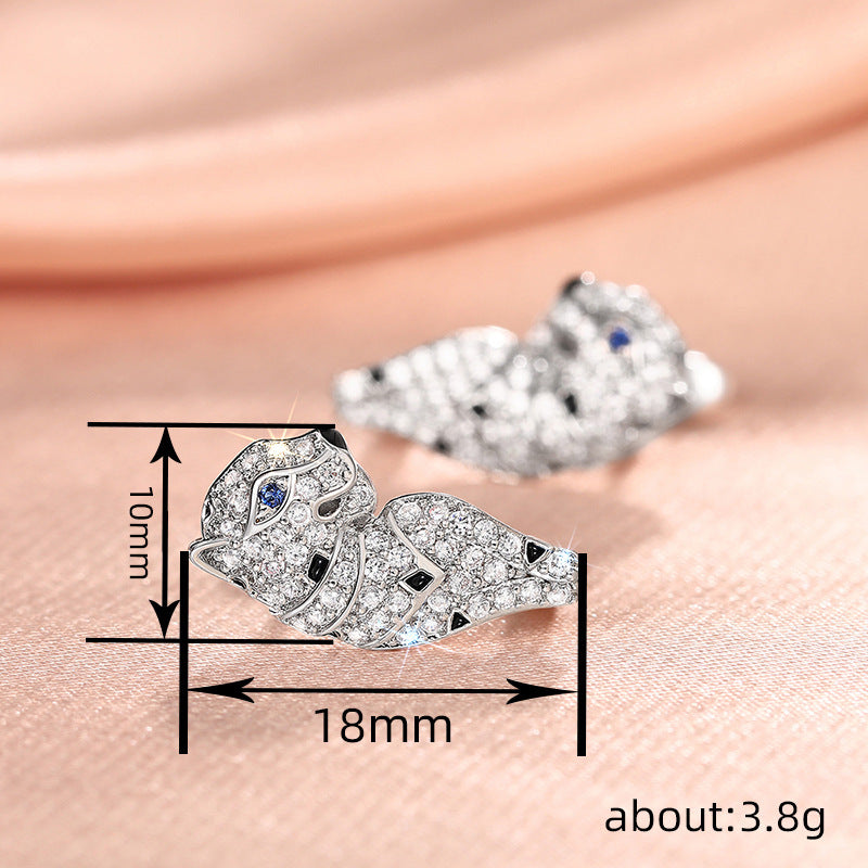 Classic Earring with Timeless Appeal