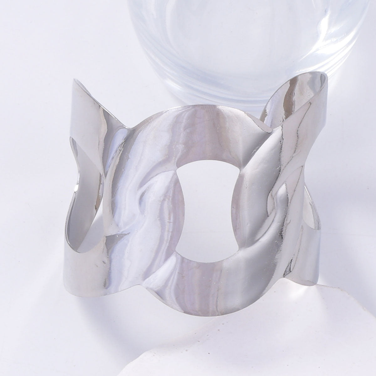 Beautiful Bracelet with Unique Style