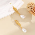 Stunning Gold Earring for Daily Wear