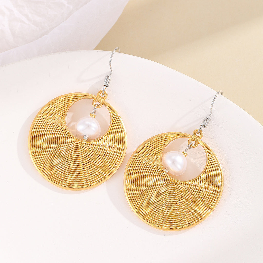 Elegant Pearl Earring for Every Occasion