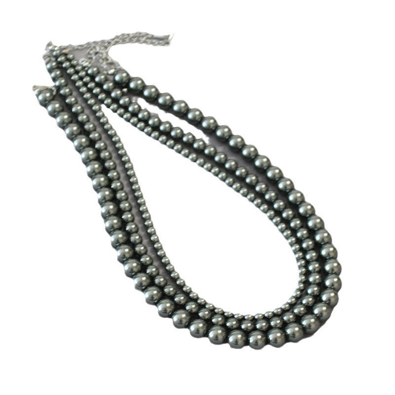 Beautiful Pearl Necklace with Unique Style