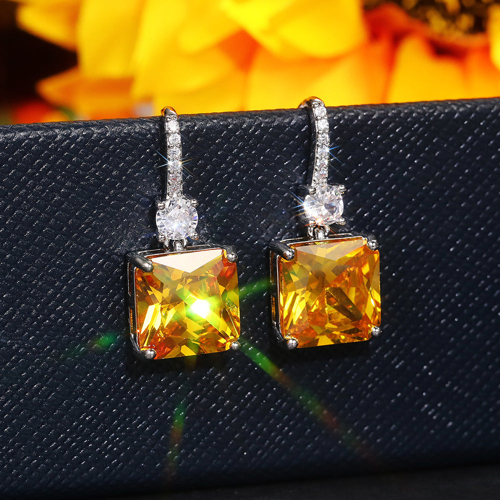 Romantic Earring for Special Moments
