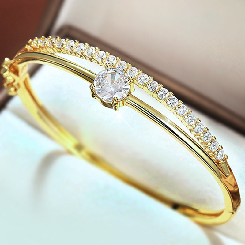 Charming Bracelet for Any Occasion