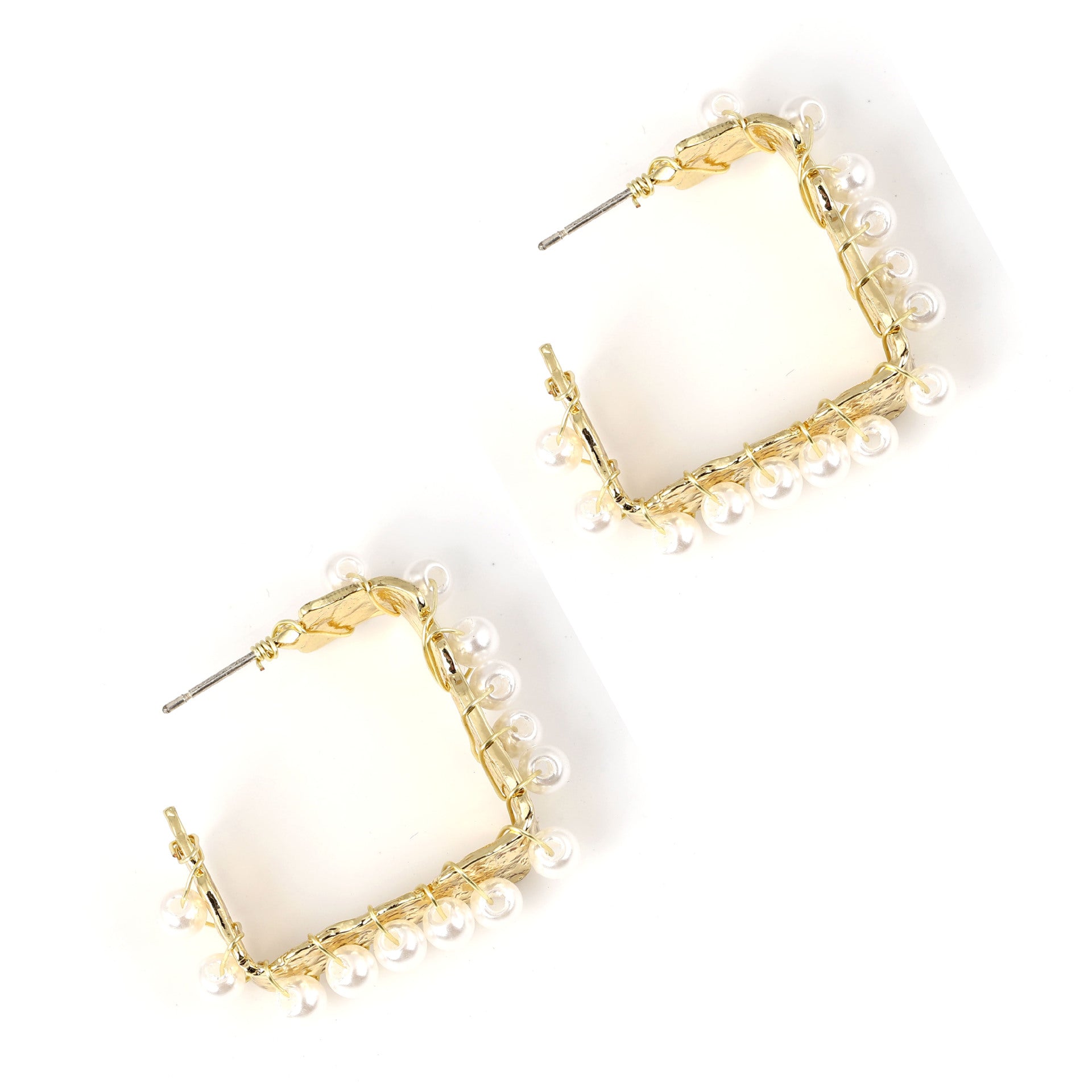 Vintage Handmade Gold Earring