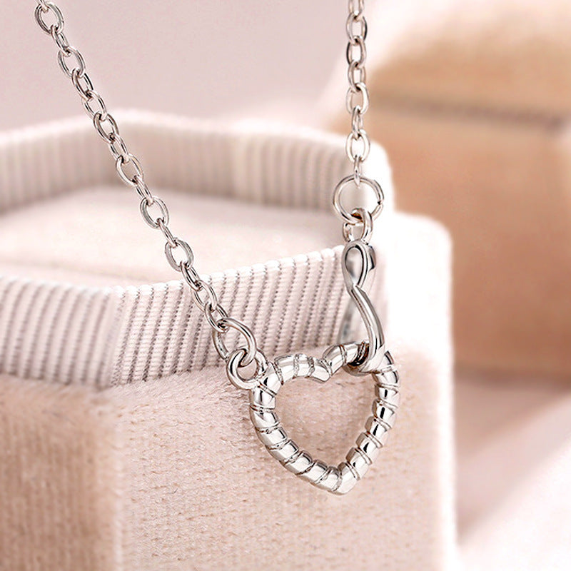 Stunning Necklace for Daily Wear