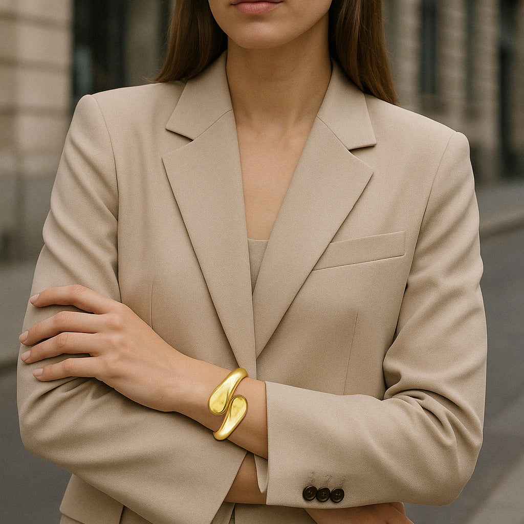 Beautiful Bracelet with Unique Style