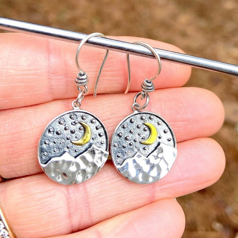 Beautiful Necklace with Unique Style