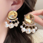 Beautiful Pearl Earring with Unique Style