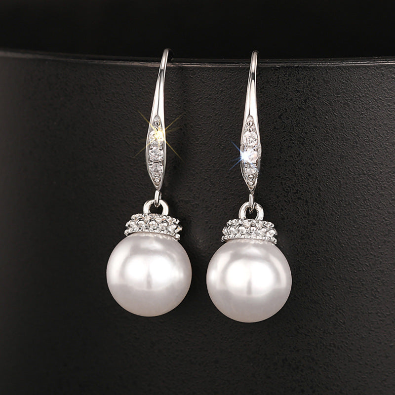 Delicate Artisan Pearl Earring