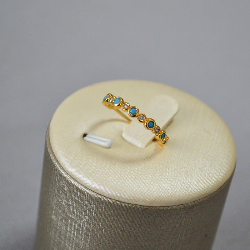 Beautiful Gold Ring with Unique Style