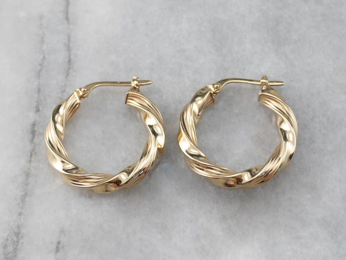 Classic Earring with Timeless Appeal