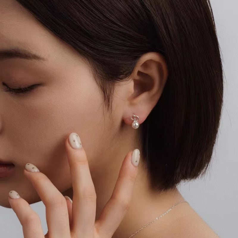 Charming Pearl Earring for Any Occasion