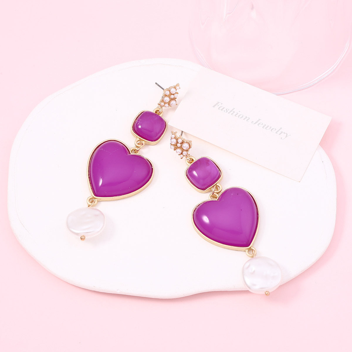 Beautiful Pearl Earring with Unique Style