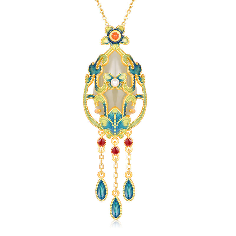 Stunning Silver Necklace for Daily Wear