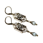 Beautiful Pearl Earring with Unique Style