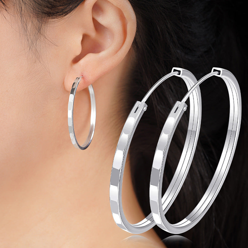 Romantic Earring for Special Moments