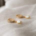 Romantic Gold Earring for Special Moments