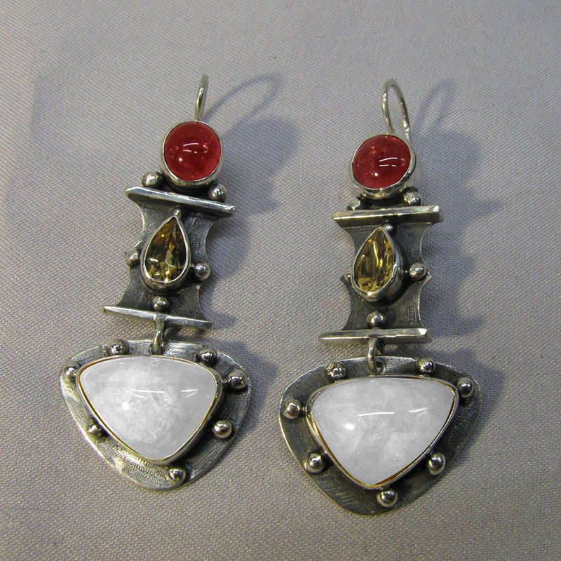 Classic Earring with Timeless Appeal