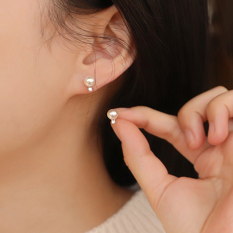 Charming Pearl Earring for Any Occasion