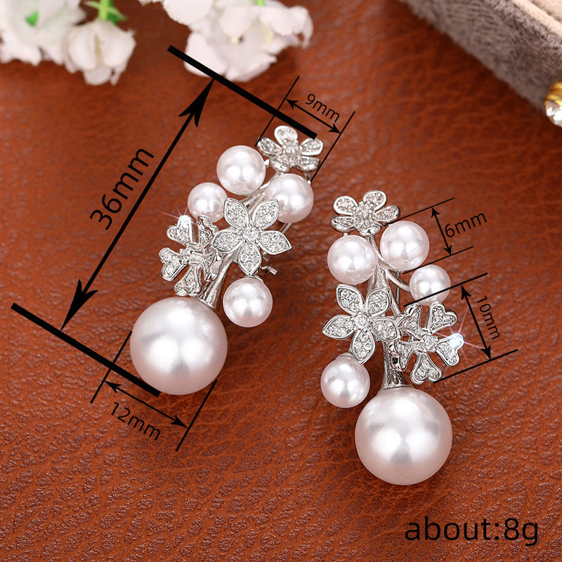 Charming Pearl Earring for Any Occasion