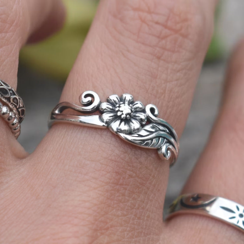 Beautiful Ring with Unique Style