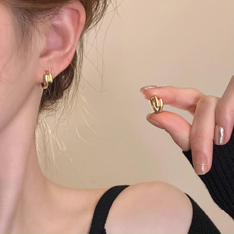 Vintage Handmade Gold Earring