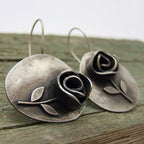 Charming Silver Earring for Any Occasion