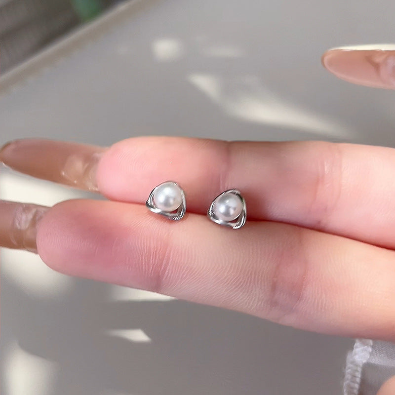 Vintage Handmade Pearl Earring