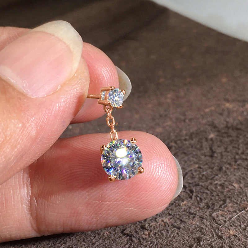 Charming Earring for Any Occasion