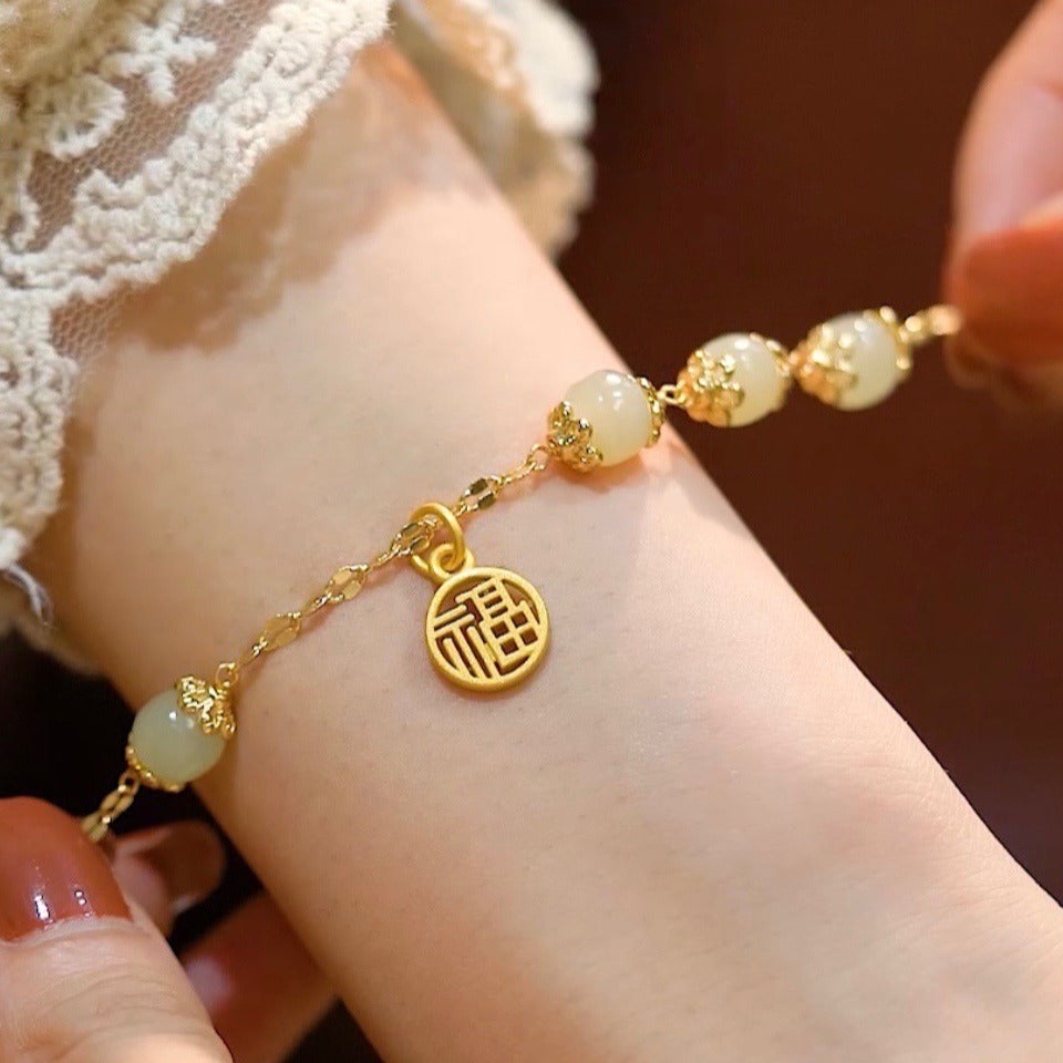 Charming Bracelet for Any Occasion