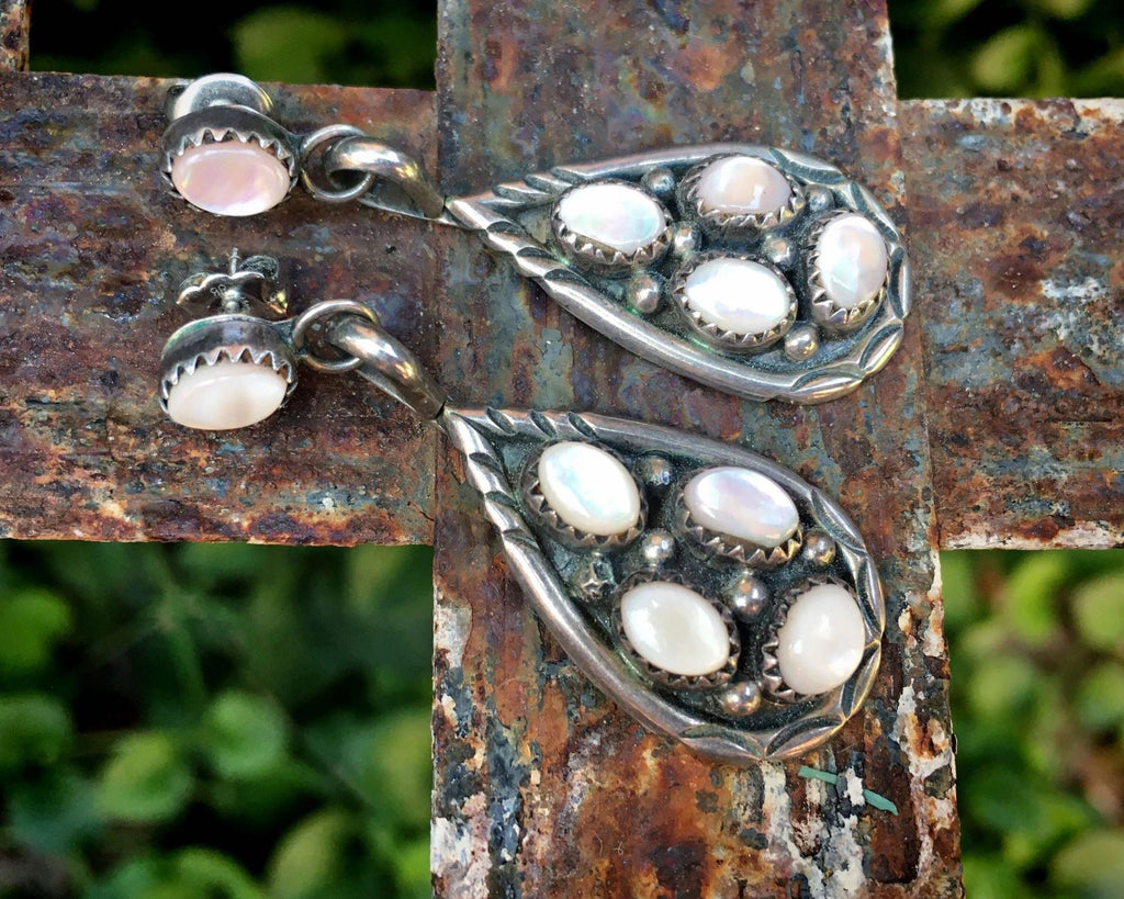 Romantic Silver Earring for Special Moments