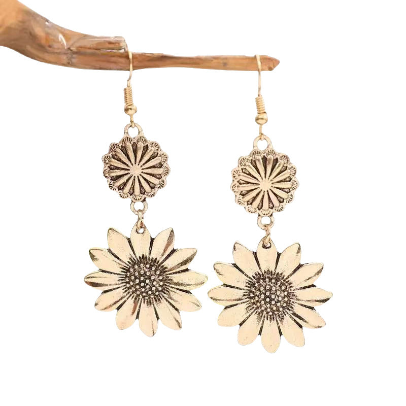 Stunning Earring for Daily Wear