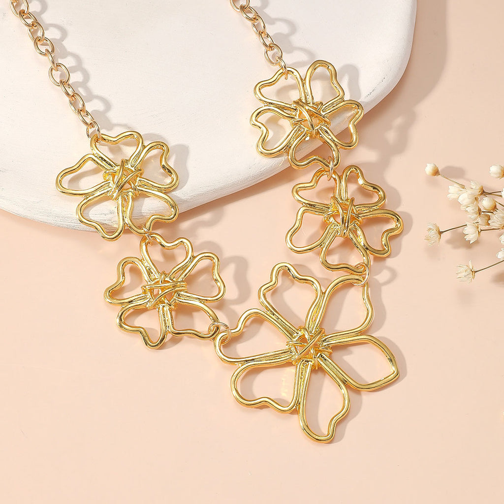 Beautiful Gold Necklace with Unique Style