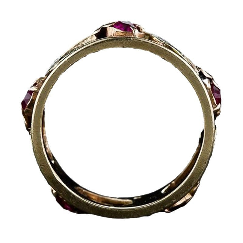 Beautiful Gold Ring with Unique Style