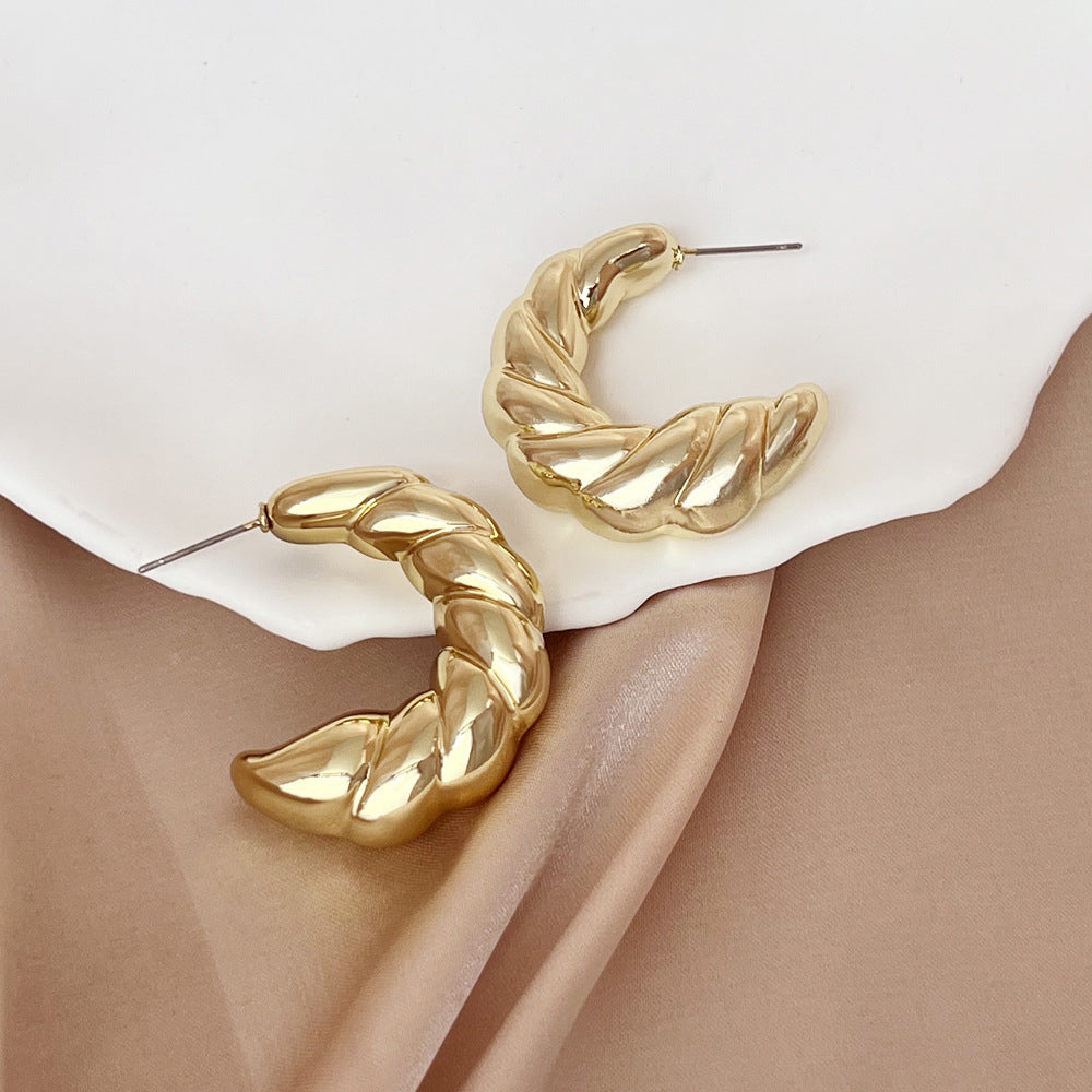 Vintage Handmade Earring