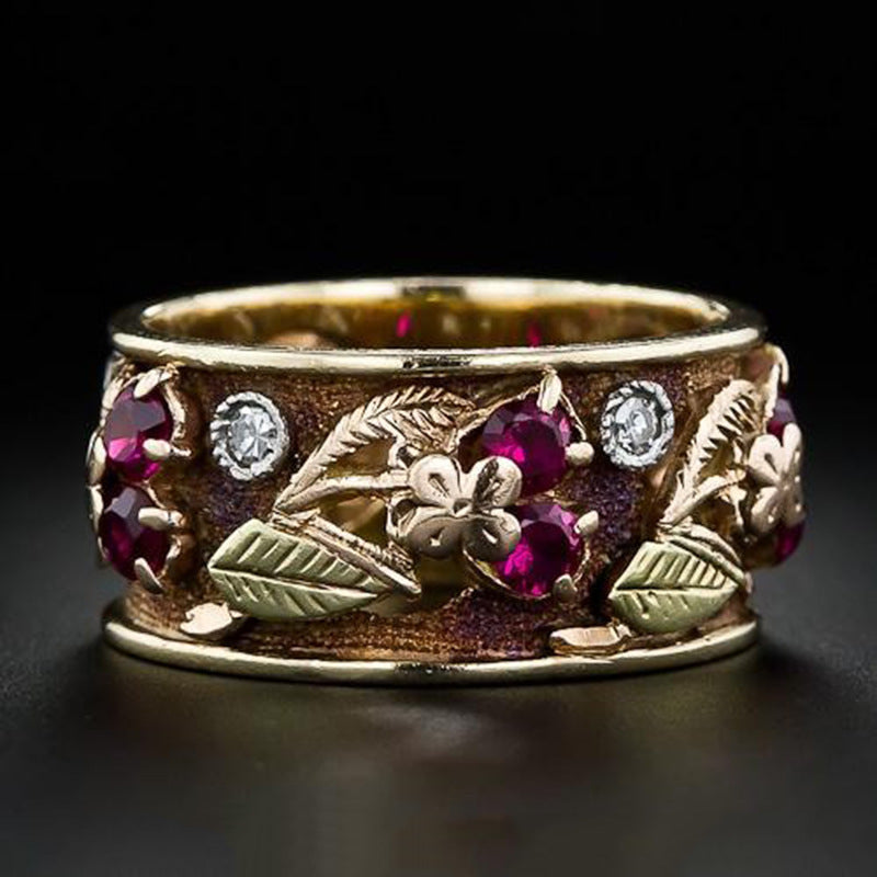 Beautiful Gold Ring with Unique Style