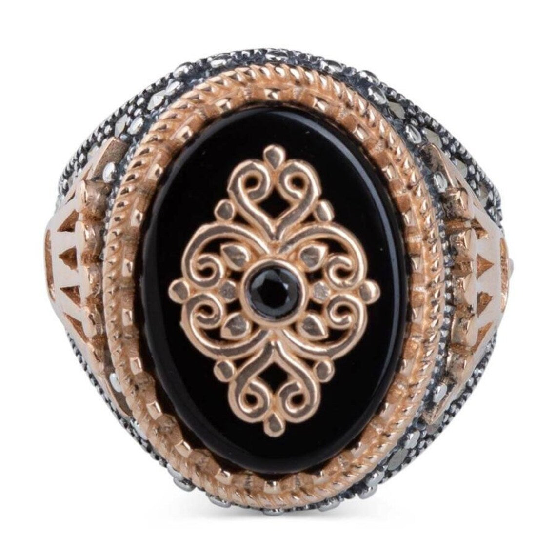 Classic Ring with Timeless Appeal