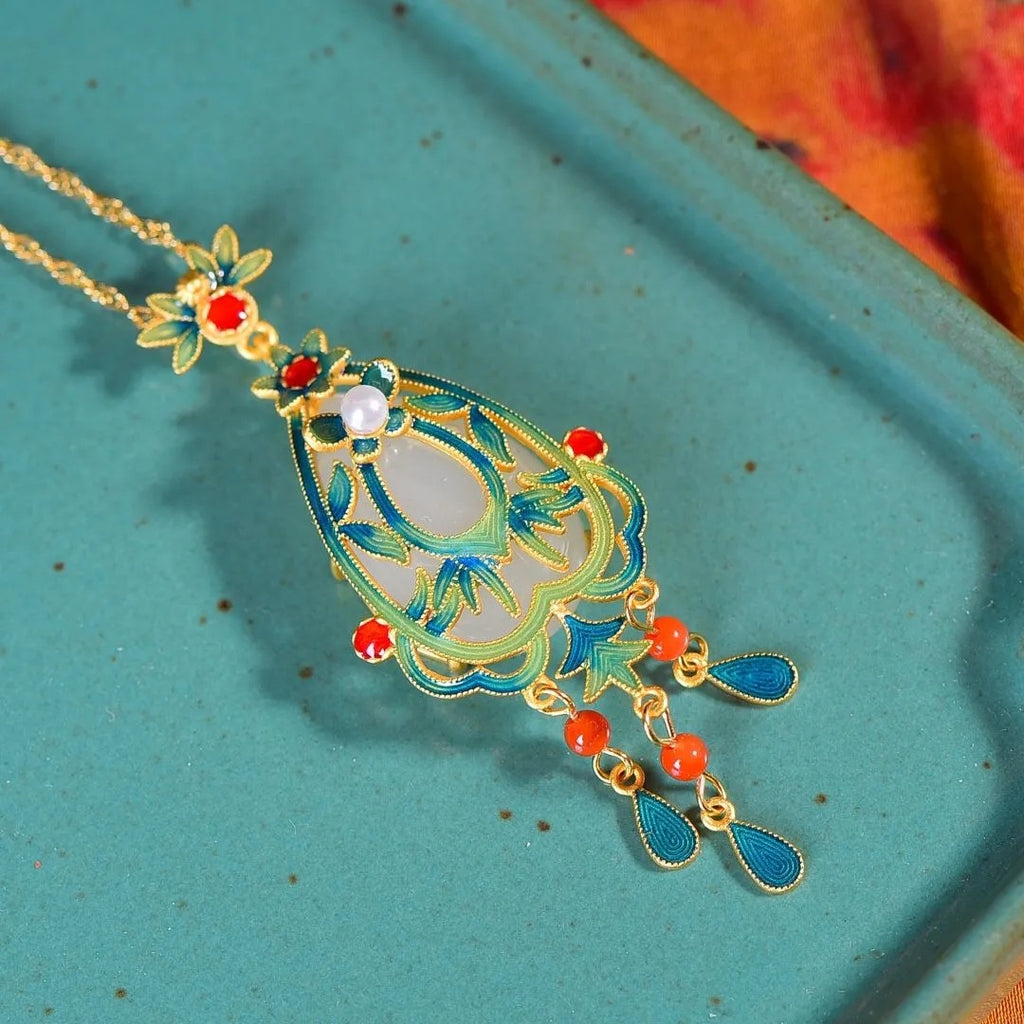 Vintage Handmade Silver Pendant