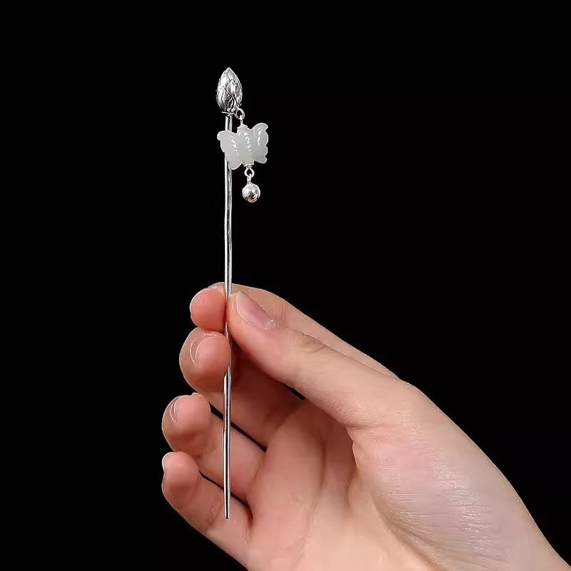 Stunning Silver Piece for Daily Wear