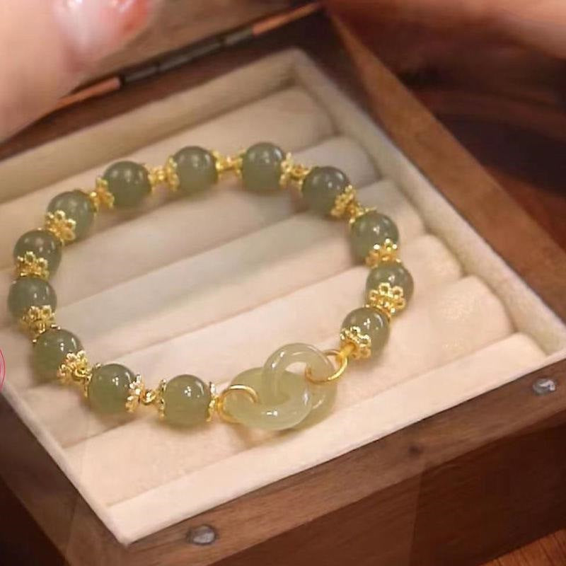 Charming Bracelet for Any Occasion