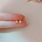 Beautiful Pearl Earring with Unique Style