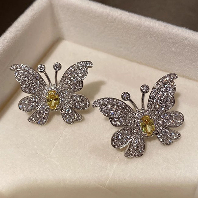 Stunning Earring for Daily Wear
