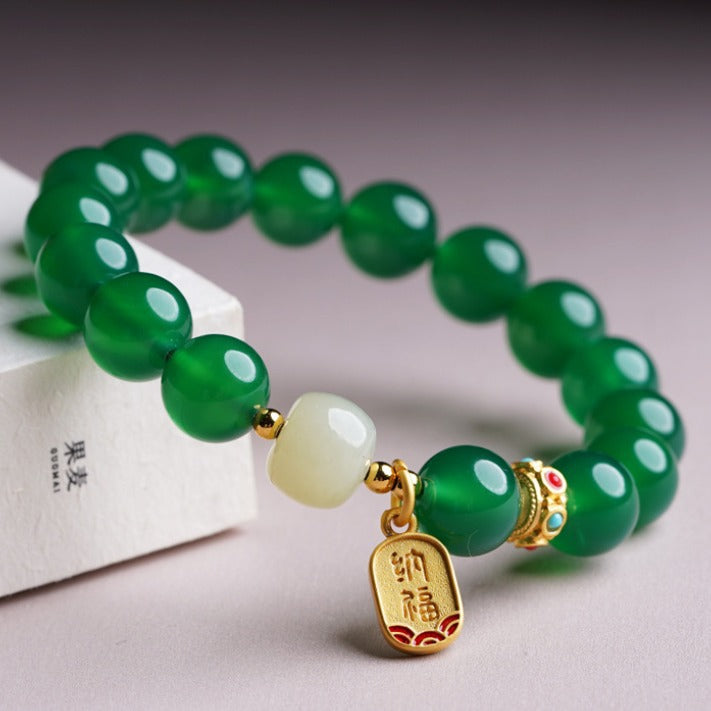 Charming Bracelet for Any Occasion