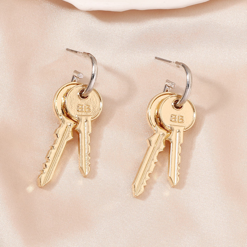 Vintage Handmade Earring