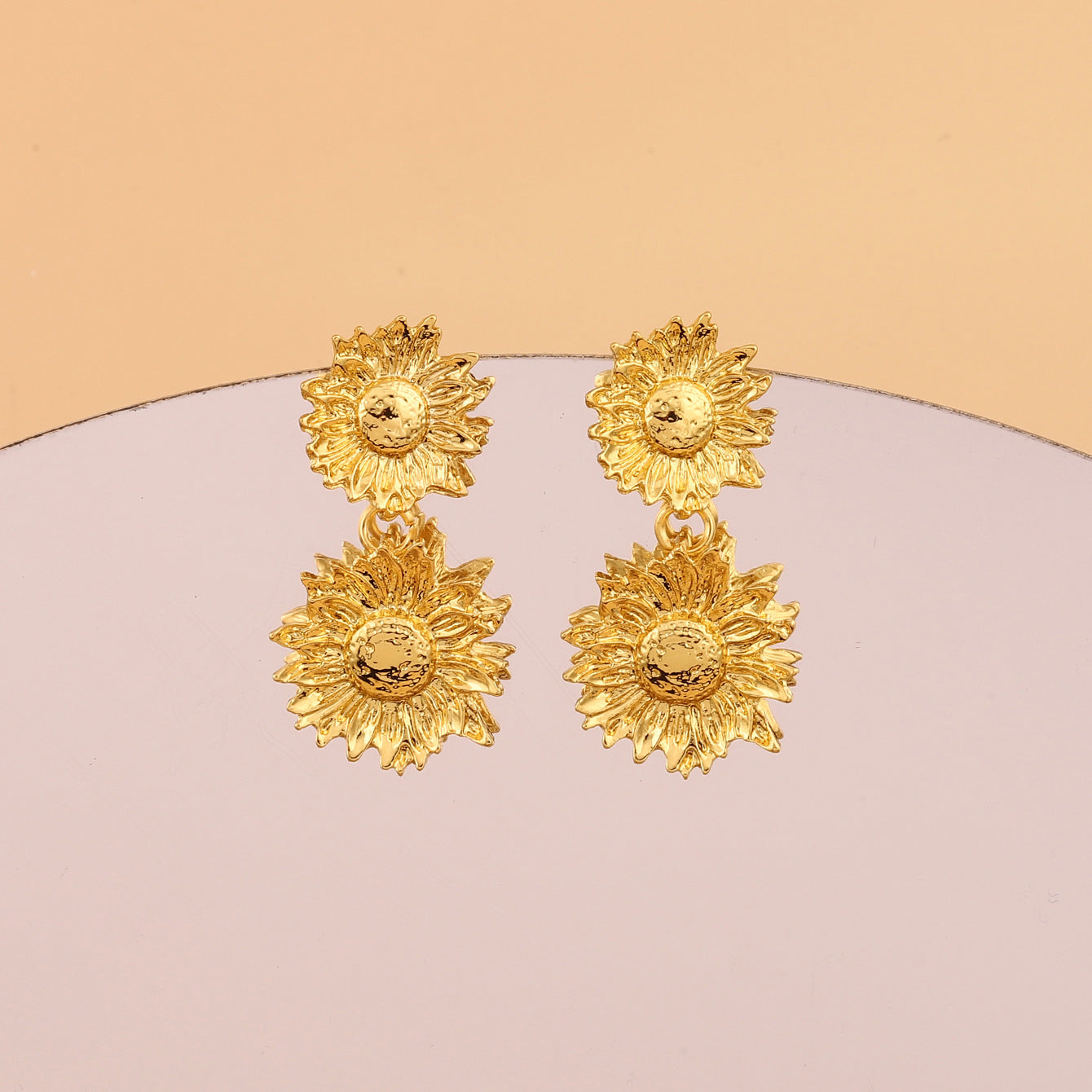 Vintage Handmade Gold Earring