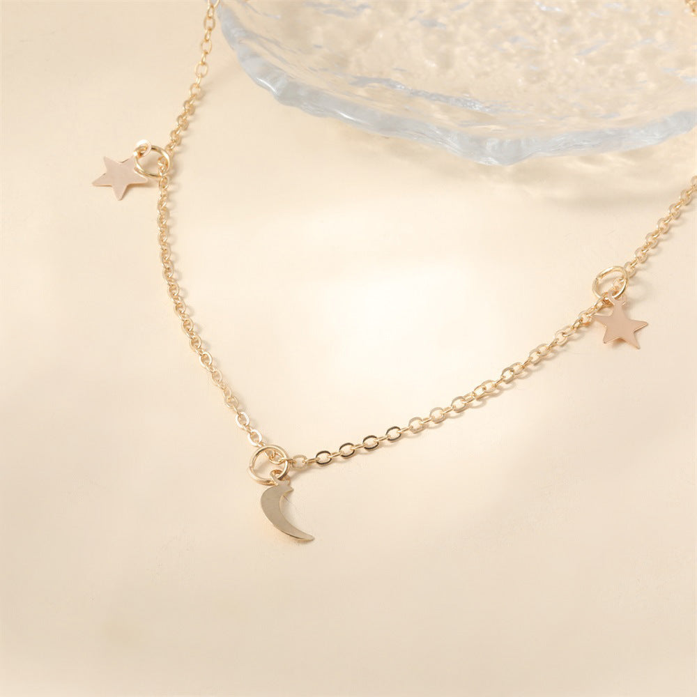 Beautiful Gold Necklace with Unique Style