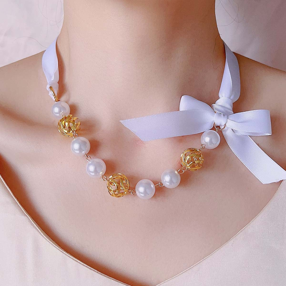 Stunning Pearl Necklace for Daily Wear