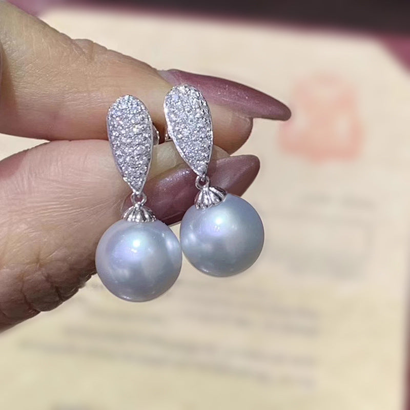 Charming Pearl Earring for Any Occasion