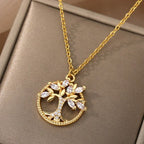 A Romantic Necklace for Special Moments