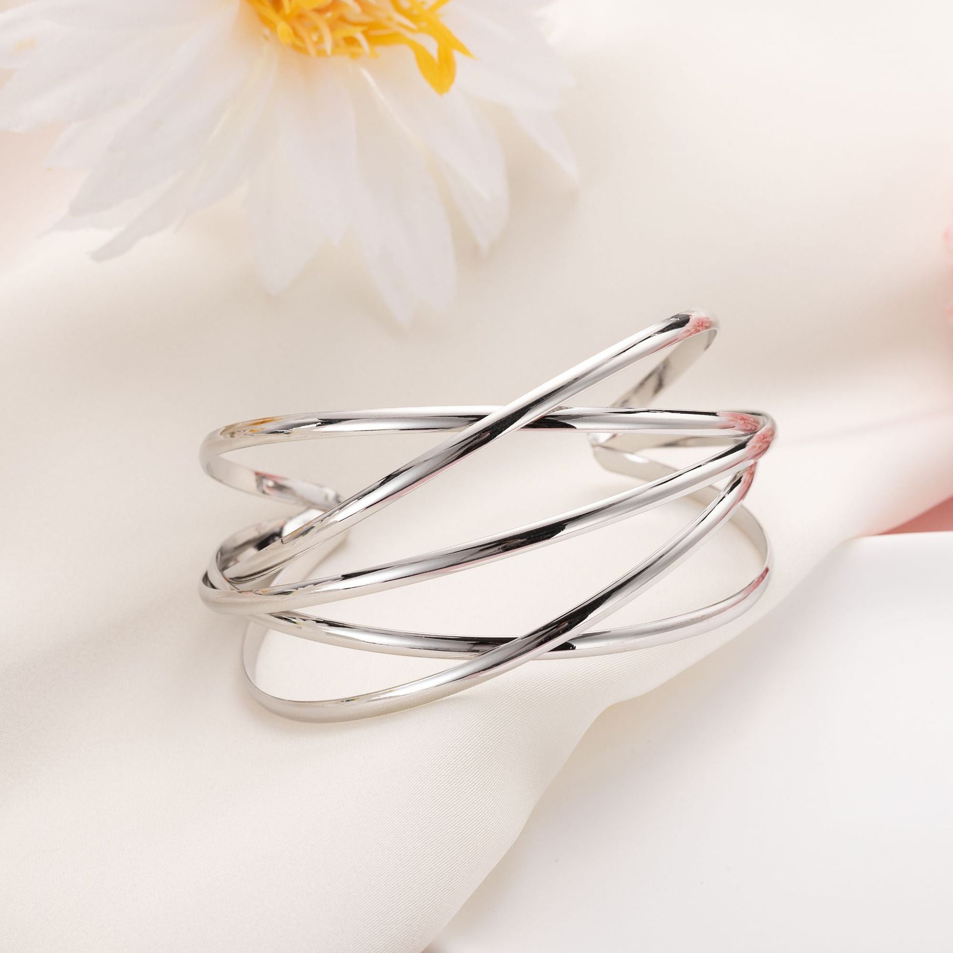 Charming Bracelet for Any Occasion